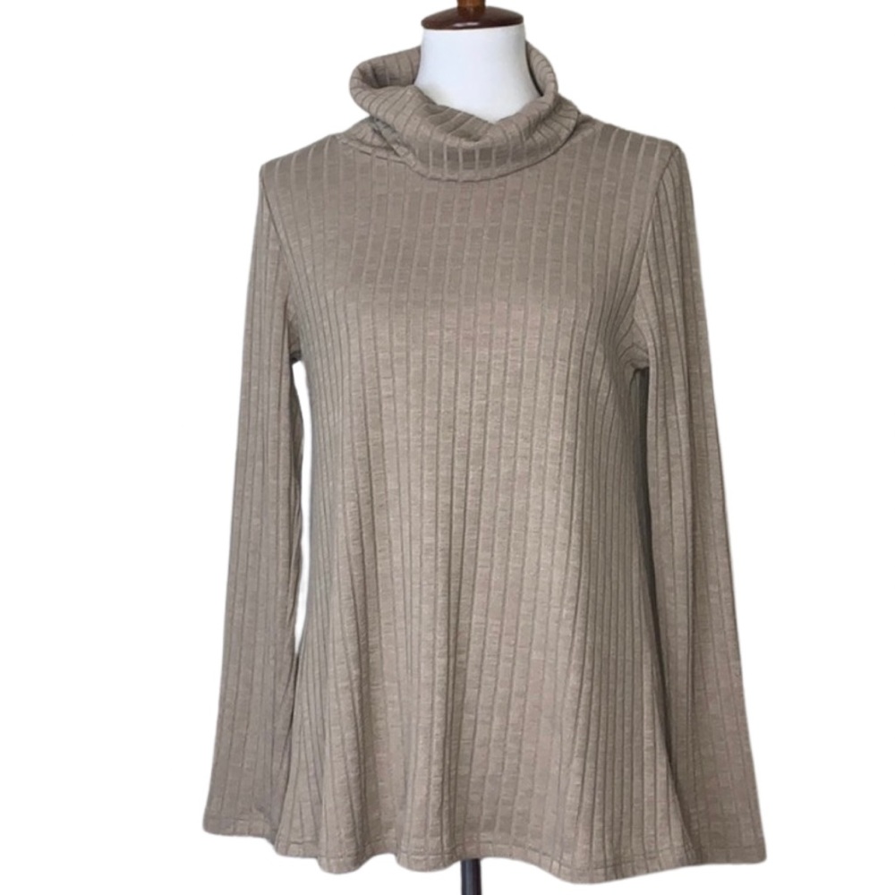 DOE & RAE Open Back Knitted Turtleneck Sweater S